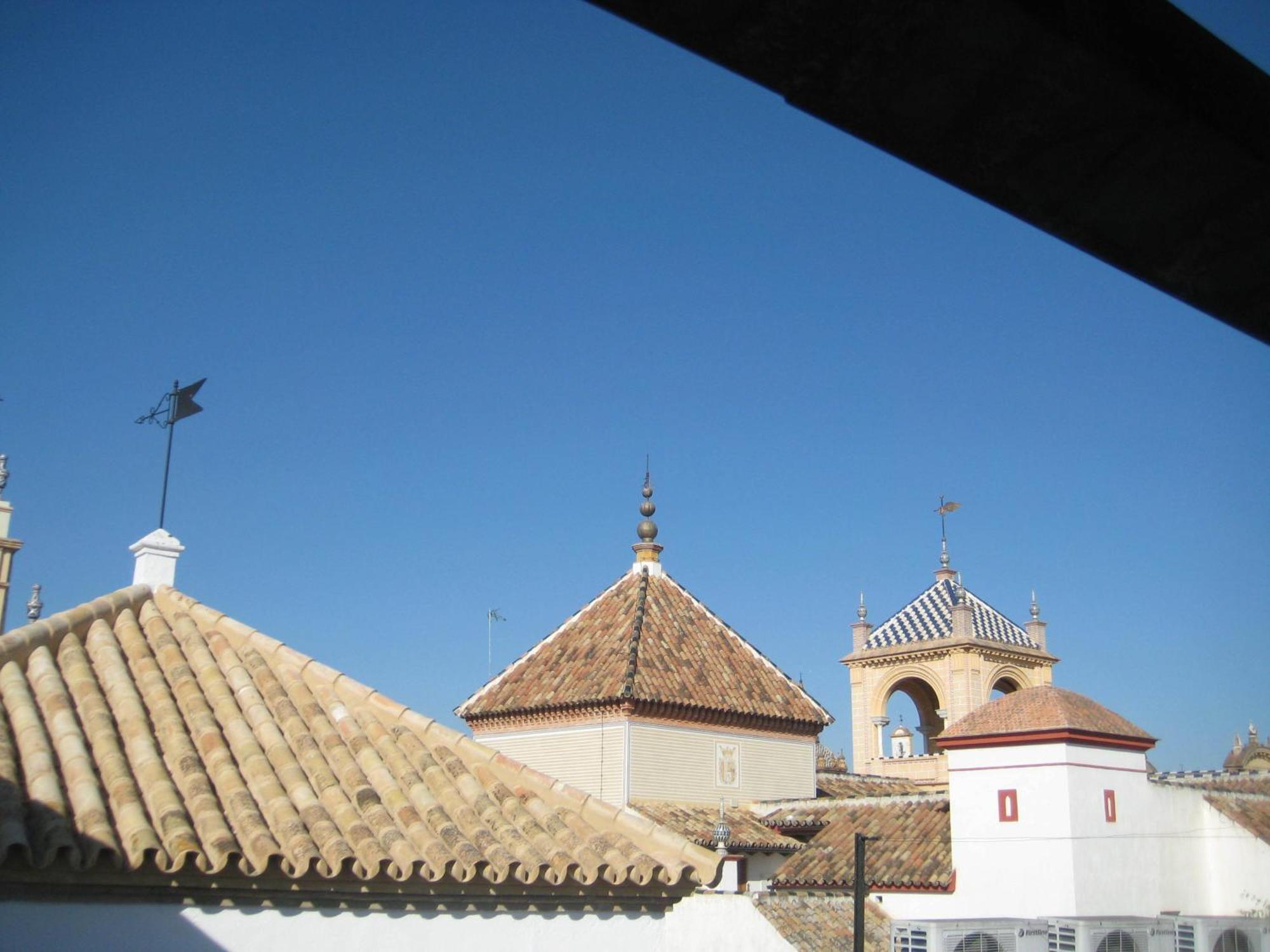 Pension Bienvenido Sevilla Eksteriør billede